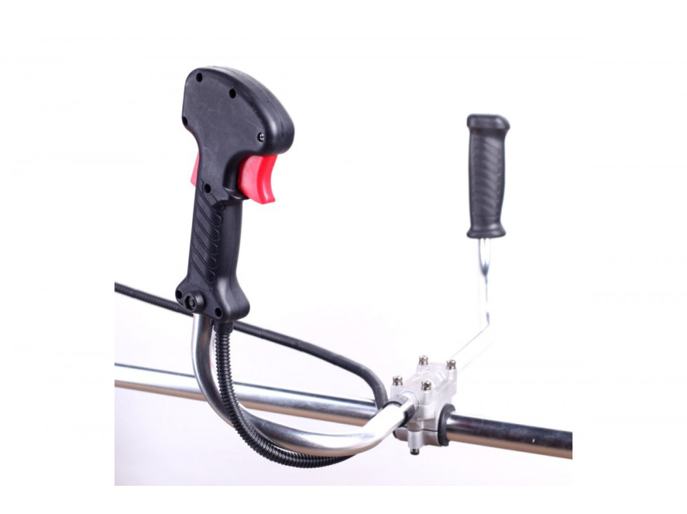 Бензиновый триммер MaxCut MC 143 25100008 Бензиновый триммер MaxCut MC 143 25100008
