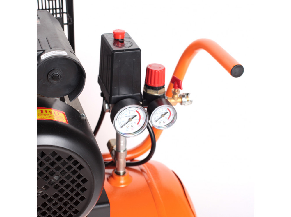 Компрессор Remeza поршневой ременной Patriot СБ 4/С-50 LB 30 A